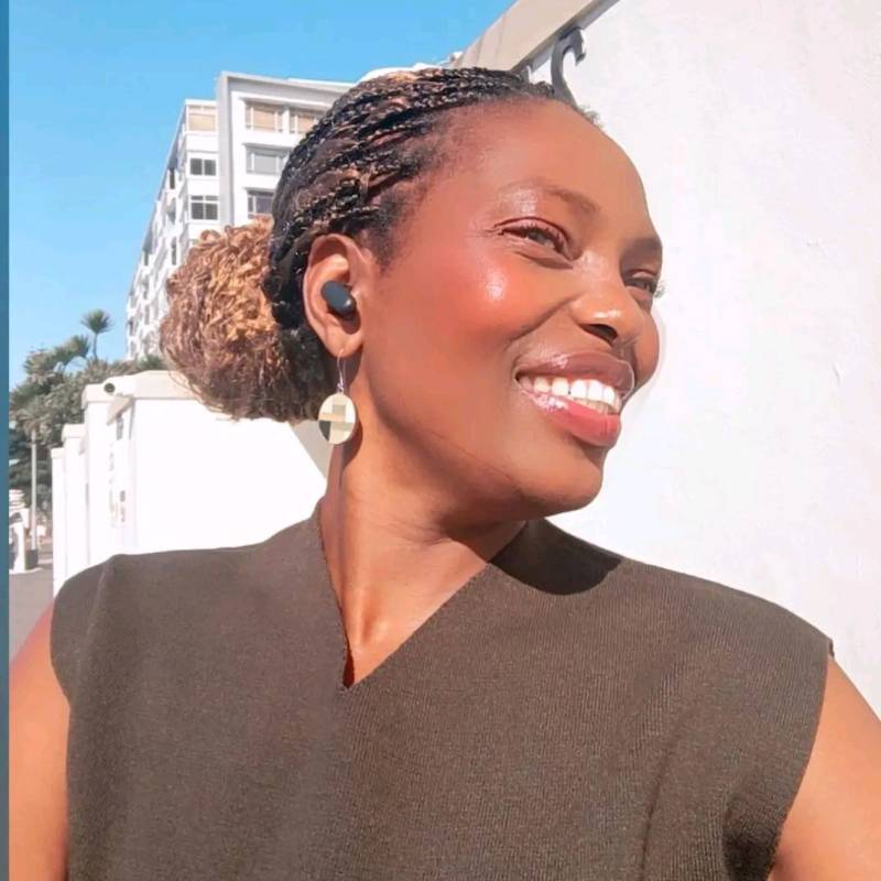 Dating in Accra: Luci. 26 years old. Free Online Dating.