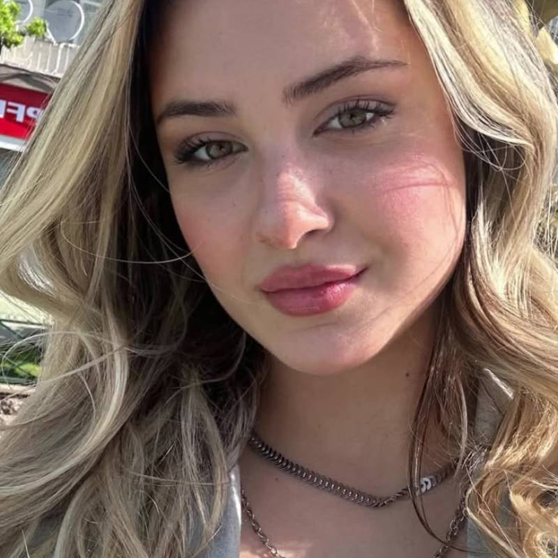 Dating in Santiago: Wendy. 30 years old. Free Online Dating.