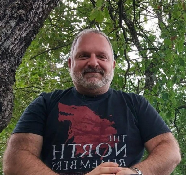 Dating in Frankfurt Am Main: Nicko. 58 years old. Free Online Dating.