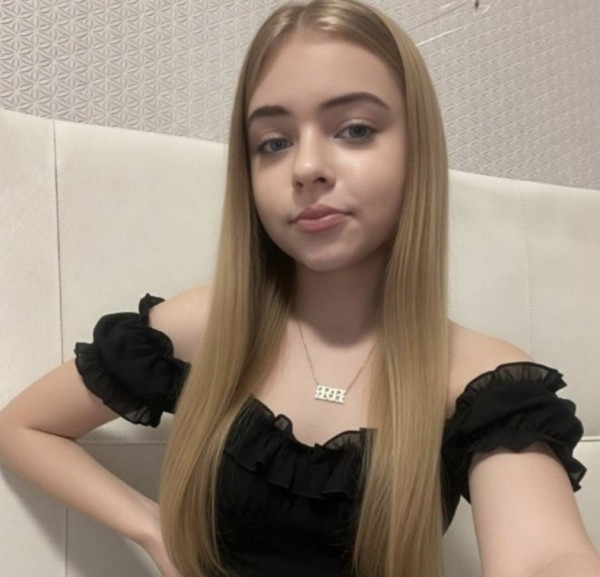 Dating in Good Vibes: Sonia. 19 years old. Free Online Dating.