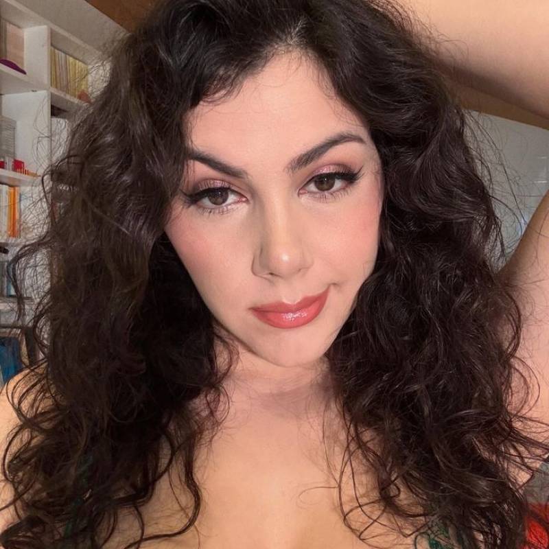 Dating in Los Angeles: Ruby May. 42 years old. Free Online Dating.