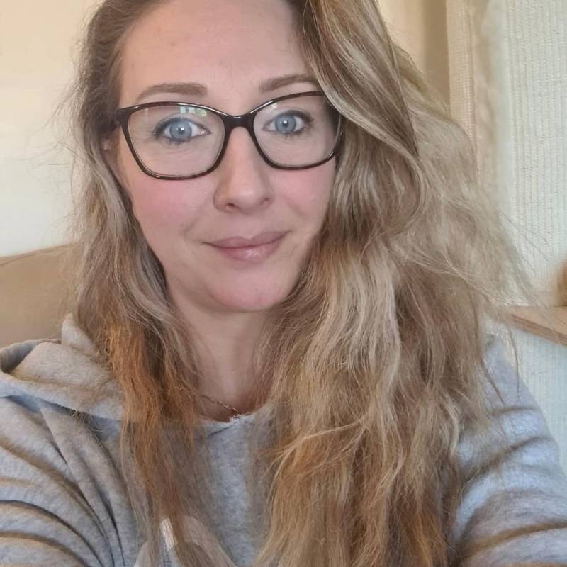 Dating in New Orleans: Emy. 38 years old. Free Online Dating.