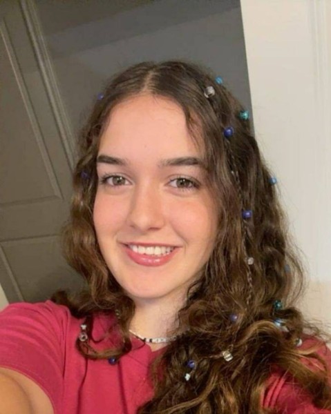 Dating in Uk: Rose. 21 years old. Free Online Dating.