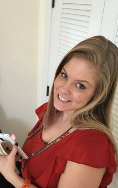 Dating in Tampa Florida: Annabelle. 33 years old. Free Online Dating.