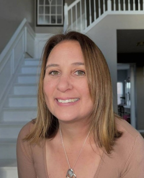 Dating in Kansas Missouri: Emilia. 35 years old. Free Online Dating.