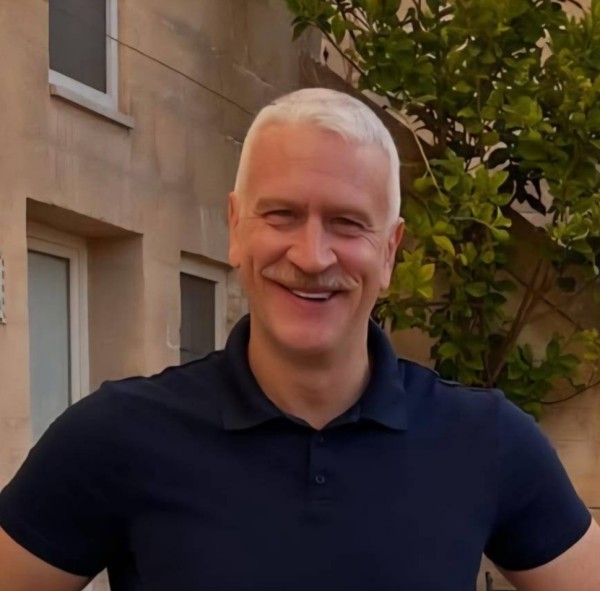 Dating in Rochester New York: Carl. 65 years old. Free Online Dating.