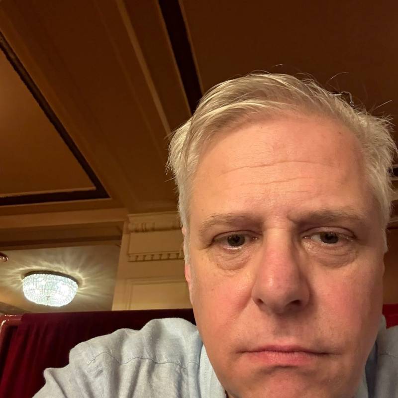 Dating in Miami: Collins. 65 years old. Free Online Dating.
