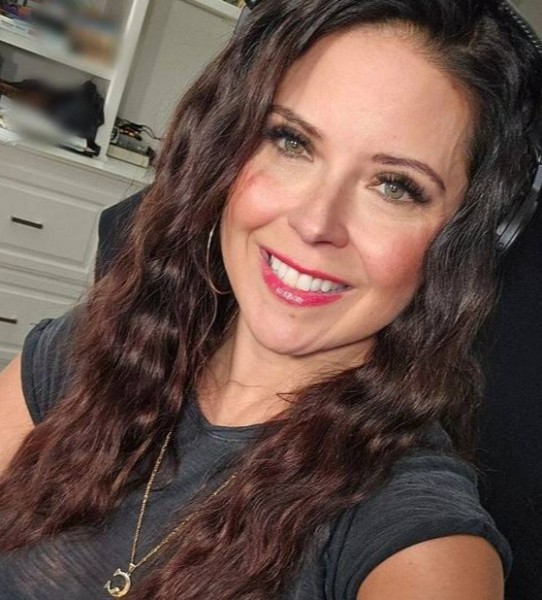 Dating in Toronto: Crystal. 40 years old. Free Online Dating.