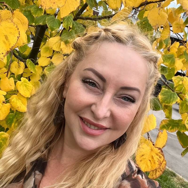 Dating in St Louis: Verna. 43 years old. Free Online Dating.