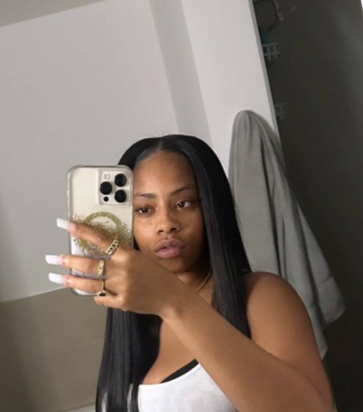 Dating in Tampa: Mary. 28 years old. Free Online Dating.
