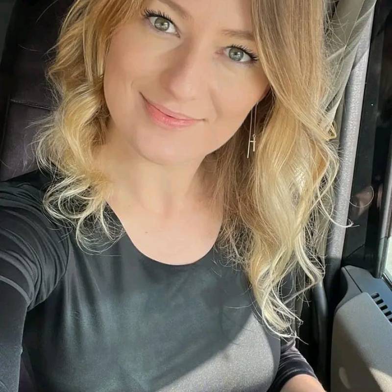 Dating in Motel: Iwona blecharczyk. 29 years old. Free Online Dating.